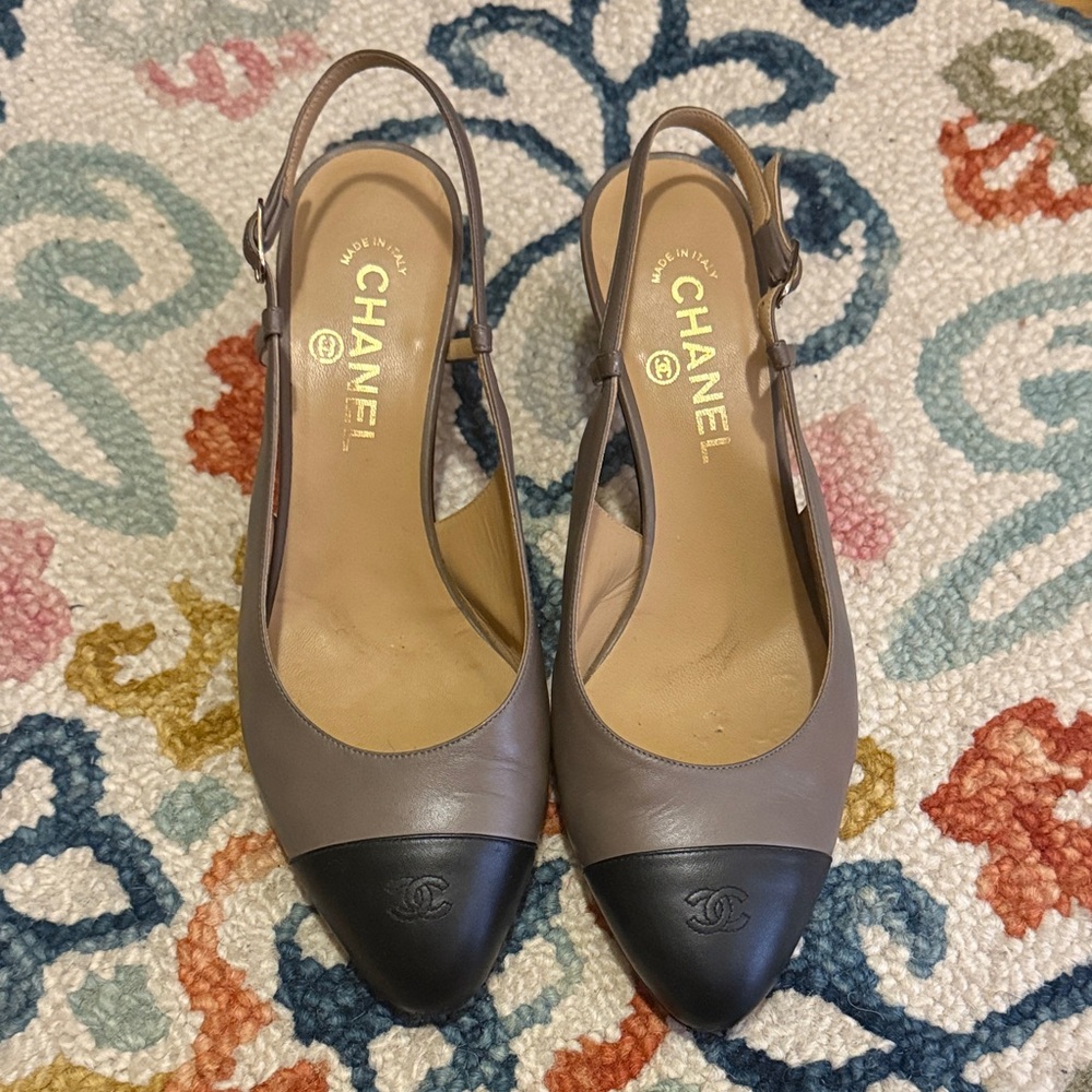 CHANEL Cap Toe Heels, Size 40